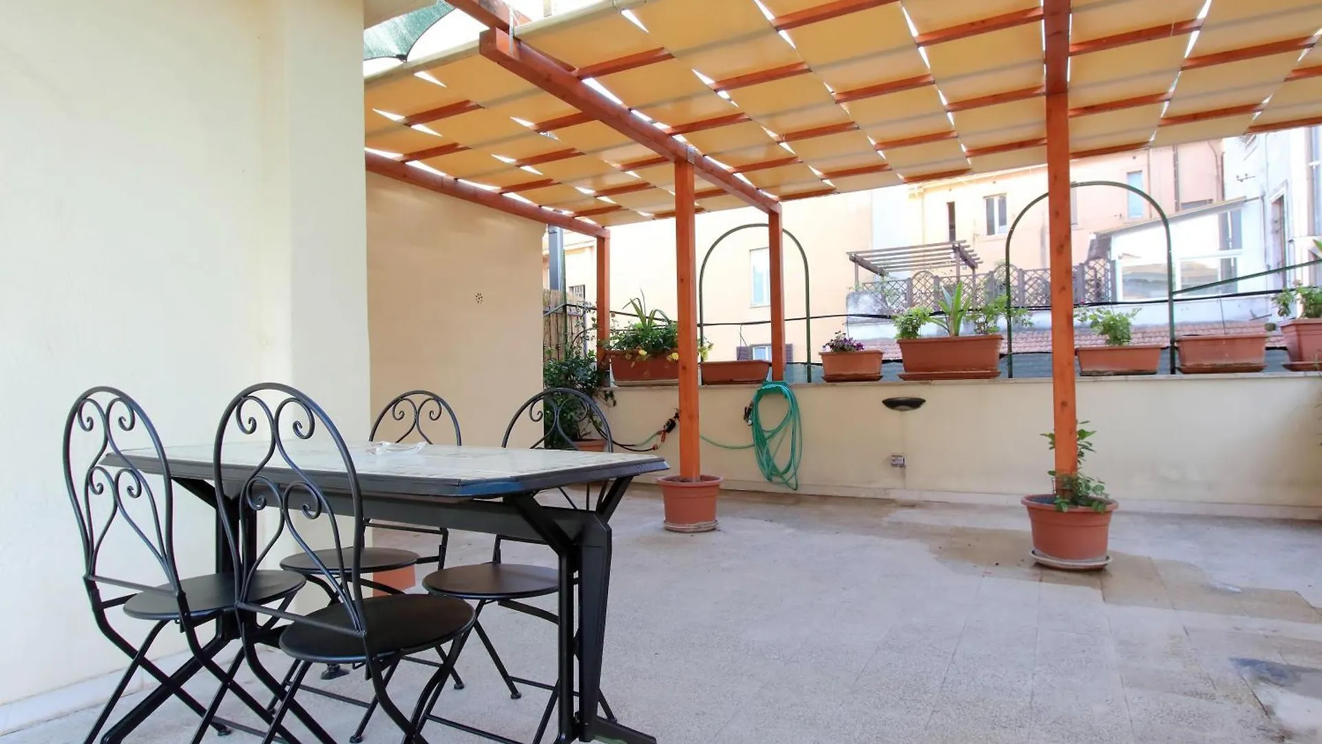 Beautiful Apartment With Amazing Rooftop&Jacuzzi Rome