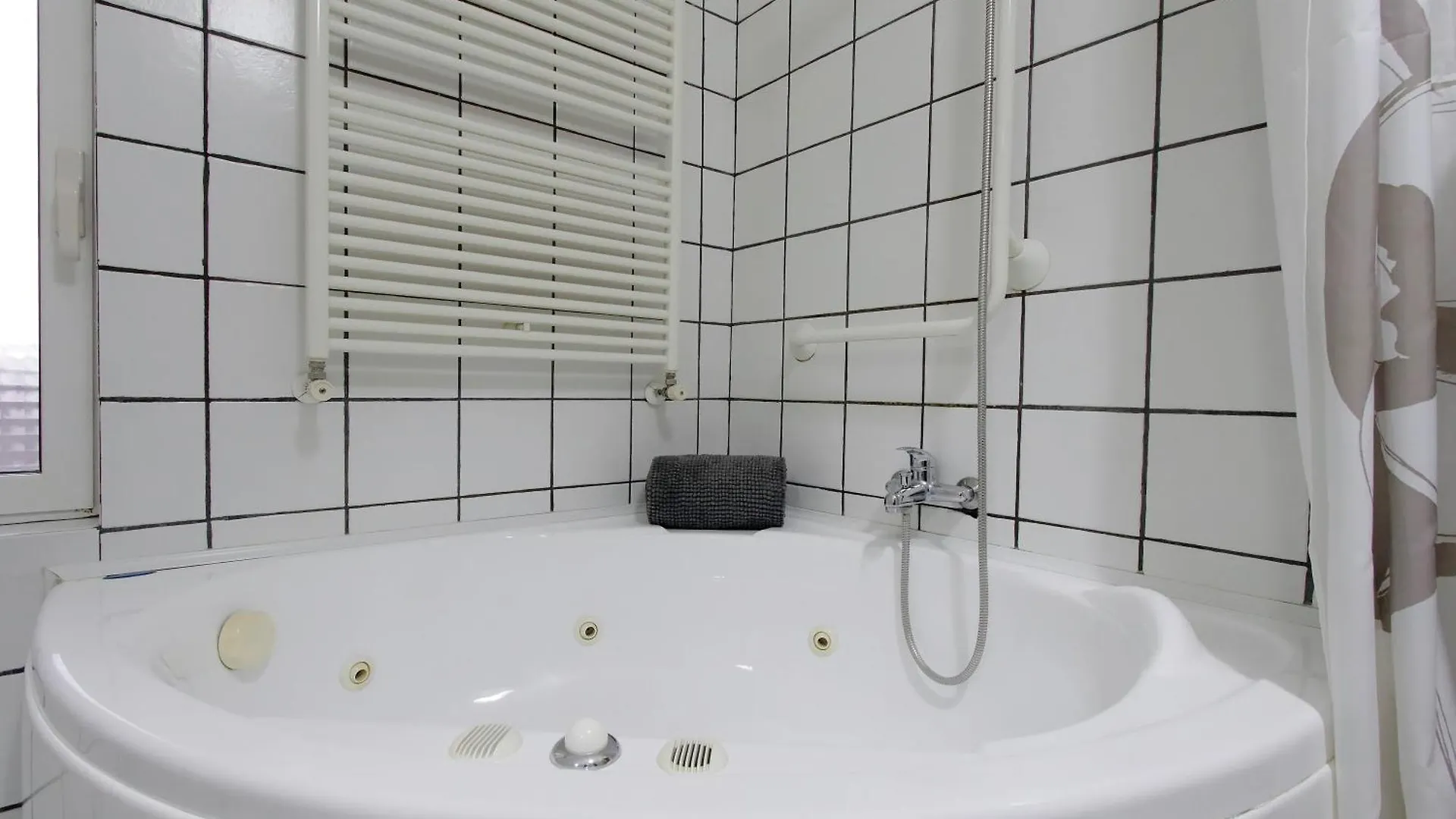 Beautiful Apartment With Amazing Rooftop&Jacuzzi Rome